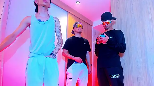 TheBatMansion's Webcam Show