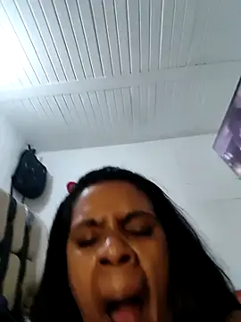 Chat XXX ao vivo de Zeyllyjhonson