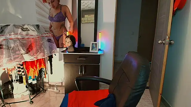 TinnaDawsom – Live XXX-chat