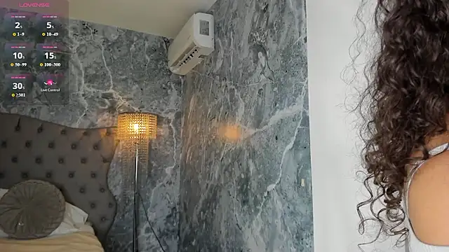 Chat XXX ao vivo de LucyLovelyy