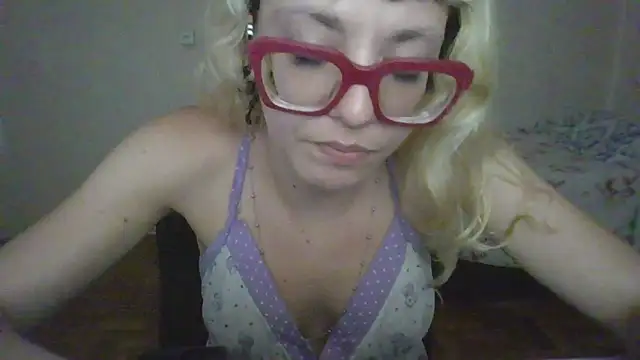 BlondieTami's Live XXX Chat