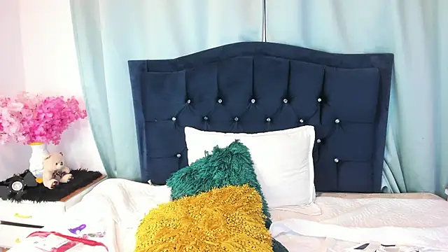 Czat XXX na żywo – Inaya_Khalifa