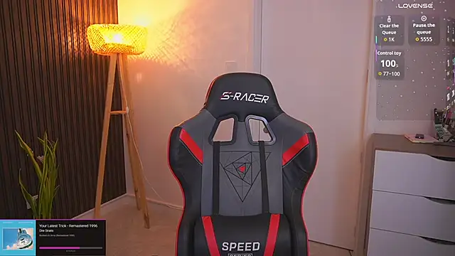 Czat XXX na żywo – DanikaDillan