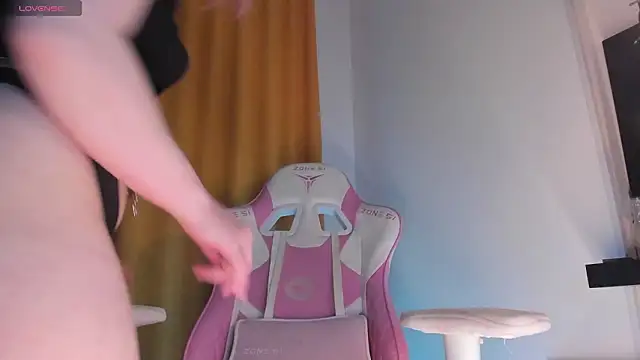 دردشة SueNiceeeee الجنسية المباشرة