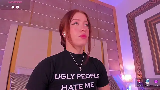 AbigailCarter Adlı Modelin Canlı XXX Sohbeti