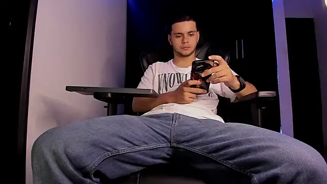 Liam_Mateo 라이브 XXX 채팅