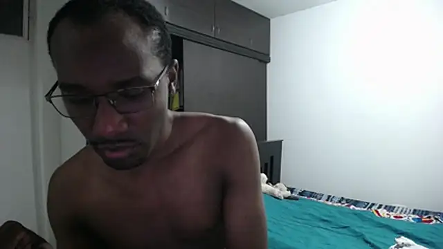 Онлайн чат XXX axel_rios_