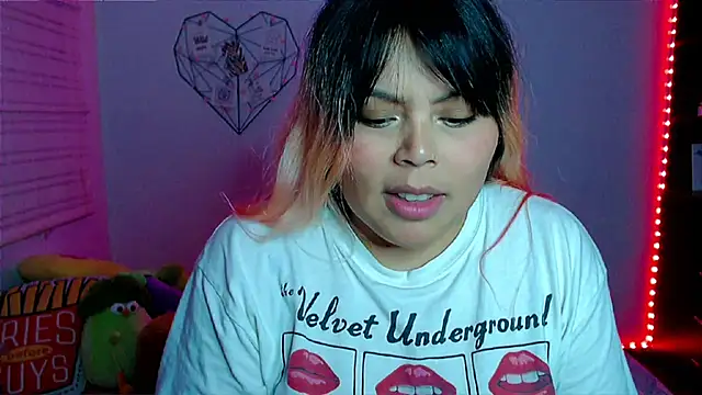 EllieMoonX live XXX chat