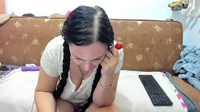 BrendaWildd Live XXX-chat