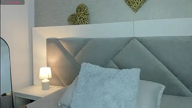 Mariana_Joness Chat XXX in diretta