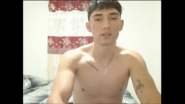 Онлайн чат XXX ChicoMaloFfF