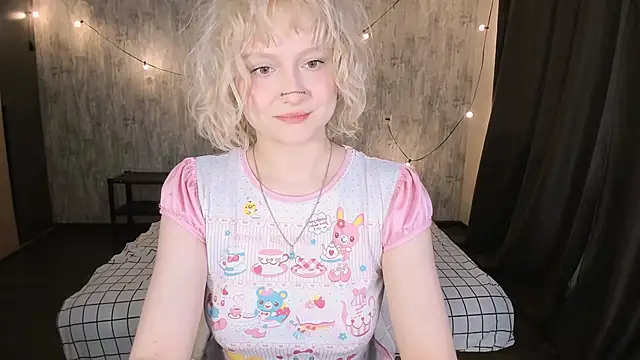 MariaMango Adlı Modelin Canlı XXX Sohbeti