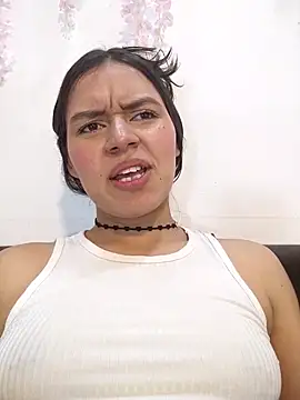 Živý XXX chat Danni_shy