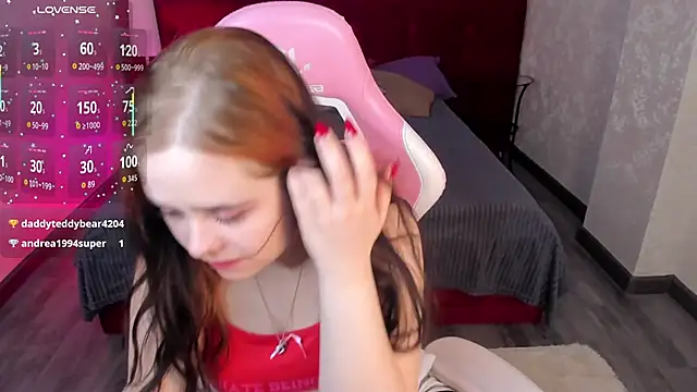 Chat XXX en directo de Alis_Platt