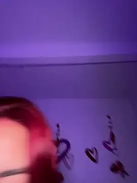 Chat +18 de Zarahs_Blare1 ao vivo