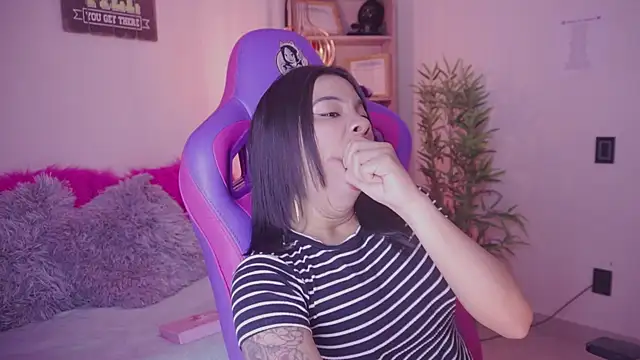 madelyn_rose_ Live XXX Chat