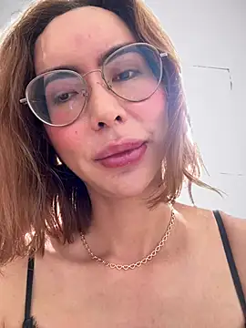 Онлайн чат XXX Ivysnow