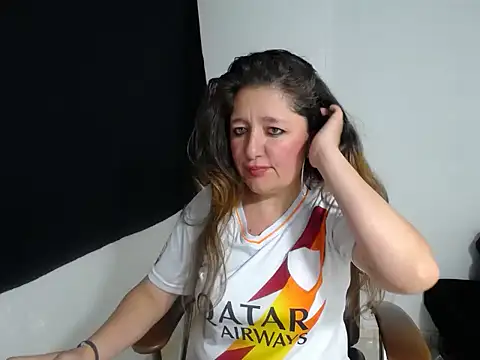 MilfCute_sex Webcam Show