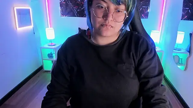 Онлайн чат XXX lucky-leah