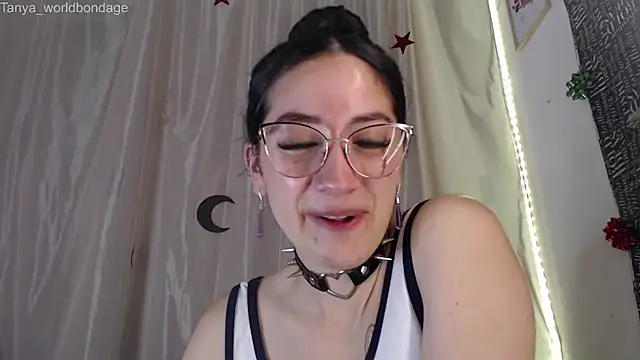 Chat XXX ao vivo de Tanya_WorldBondage
