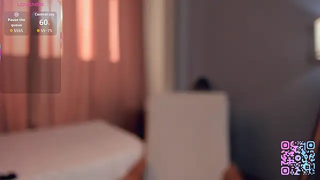 SharylSmalt live XXX chat