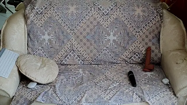 Alyonushkadarling – webcam-show