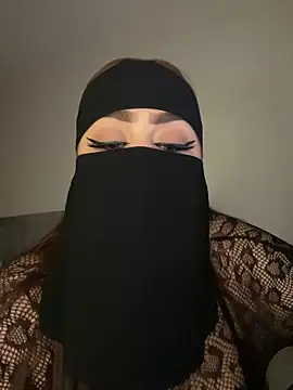 QueenDina777 Adlı Modelin Web Kamerası Şovu