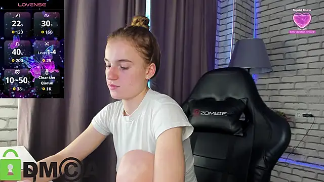 Stacey_Brown: онлайн-секс-чат