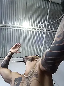 Kingbigcock23cm: онлайн-секс-чат