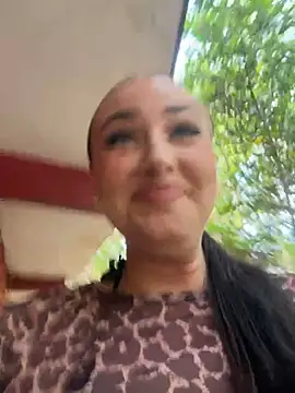 KiraSunshine: онлайн-секс-чат