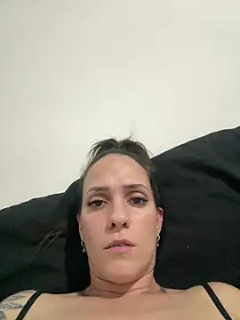 Donatellaaa07's Webcam Show