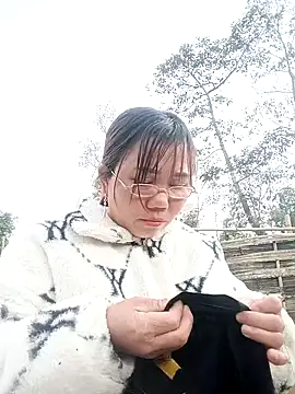 alycen: онлайн-секс-чат