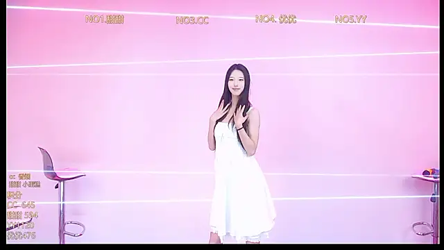 GUCCI-777's Live XXX Chat