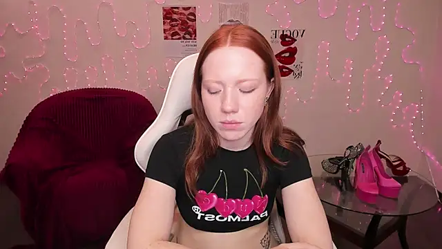 KatrysのライブXXXチャット