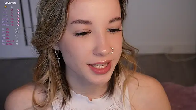 EmelyBenz live XXX chat