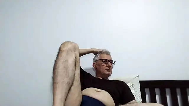 BIGUNCUTHARDCOCK Chat XXX in diretta