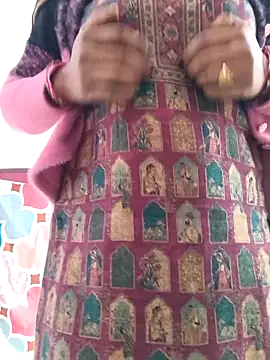 Indian-couple2025 Show in webcam