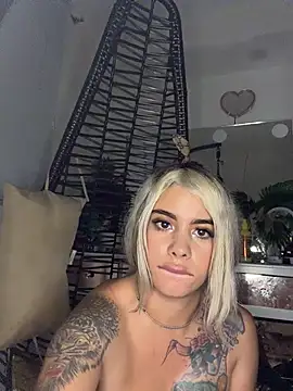 YouCandiSumisa webcam show