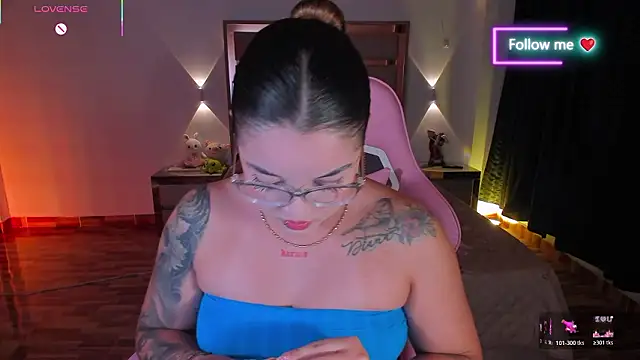 lunaarose Live XXX Chat