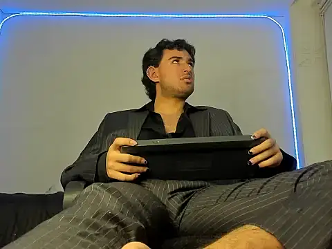 Alexxx_savage Chat XXX live