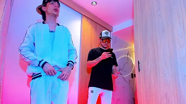 TheBatMansion Chat XXX live