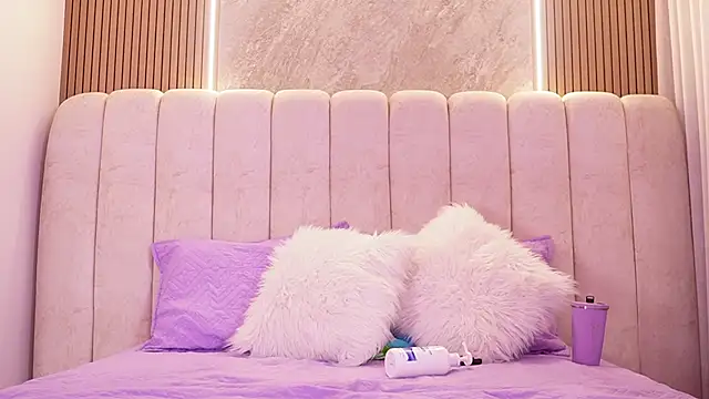 emyli_sw_ Adlı Modelin Web Kamerası Şovu