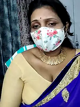 Hotty_Kavita Adlı Modelin Web Kamerası Şovu