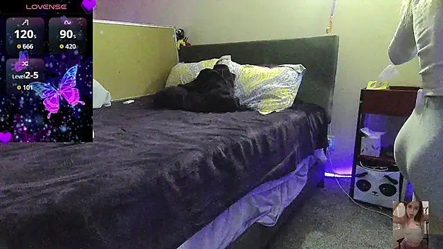 Blondiewithanass: απευθείας συνομιλία ΧΧΧ