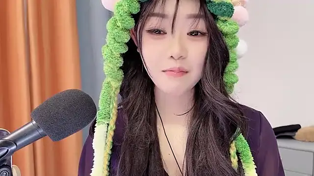 Pokazy przed kamerką – smalldaisy