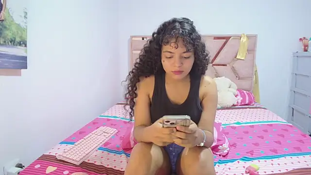 Winnifer_Gonzal: онлайн-секс-чат