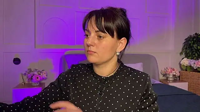 Chatroom XXX en direct de _SilkyShadow_