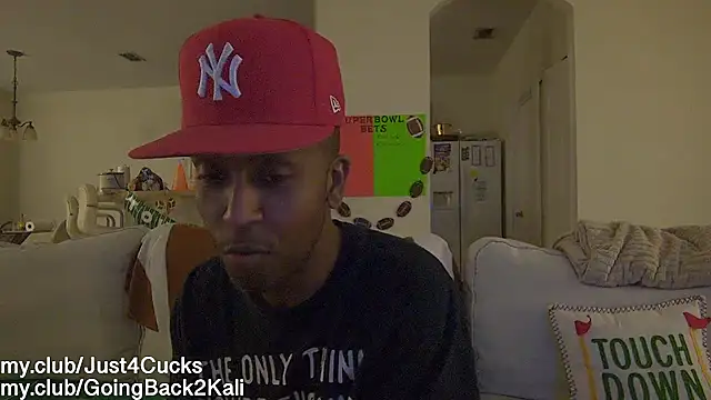 boomboomr00m: онлайн-секс-чат