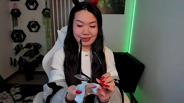 แชท XXX สดของ LunaPurrr