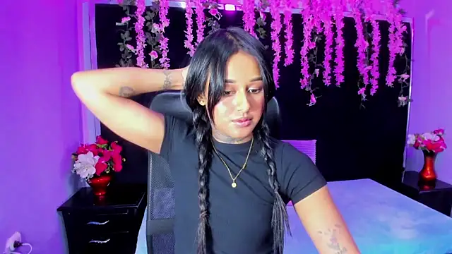 Онлайн чат XXX milly_print